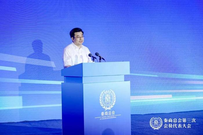 　　陕西省政府副省长陈春江致辞