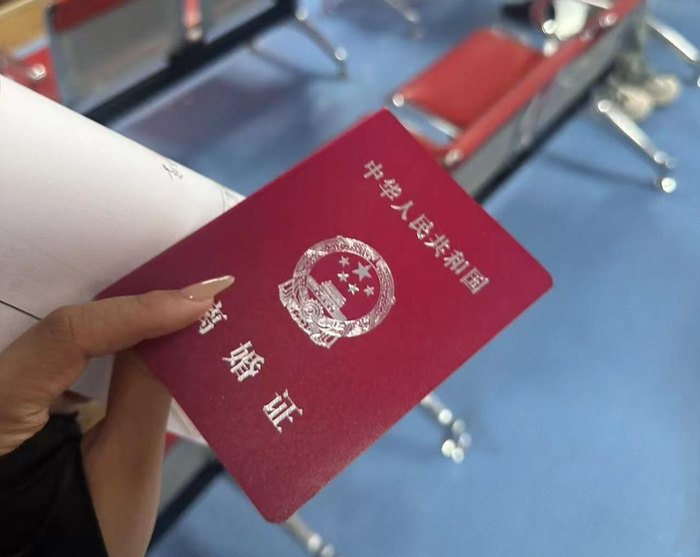 ▲薛某称自己已经和刘某离婚