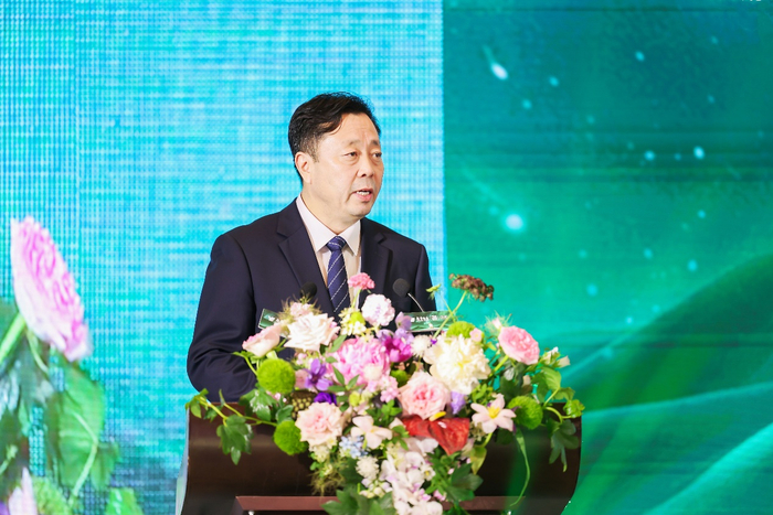 刘怀野副厅长在致辞时指出,越秀辉山作为辽宁本土最大的国有乳企,诸多