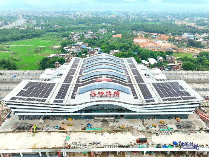 资料图片：建设中的玉林北站。图源中国铁路
