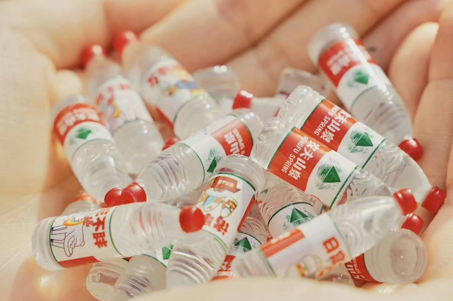 图源/农夫山泉微博