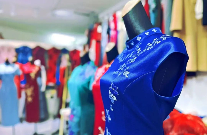 劝业轻纺城商铺一角