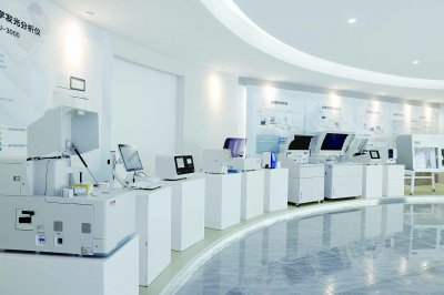 南京鸿瑞杰生物医疗科技有限公司展厅。 南京日报/紫金山新闻记者 崔晓 摄