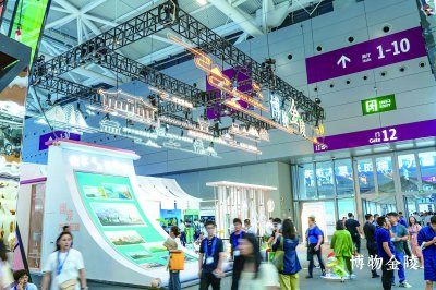 以“博物金陵”为主题的南京展区亮相深圳文博会。 主办方供图