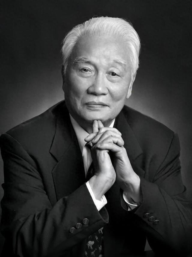 邱蔚六院士 图源：上海第九人民医院公众号