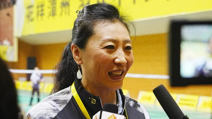 羽毛球奥运冠军张宁接受媒体记者采访羽毛球奥运冠军张宁在接受采访时
