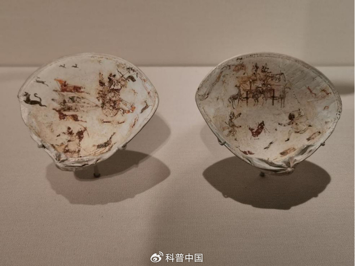 克利夫兰博物馆所藏贝壳画（图片来源：作者摄于美国克利夫兰博物馆）