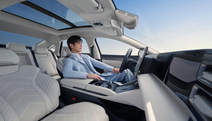 秦L DM-i内饰。 比亚迪供图 华龙网发