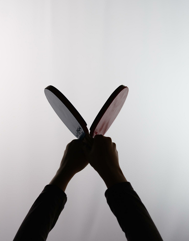 对于乒乓球等体育饭圈化“重灾区”，应该给予运动员出行时最低限度的保护。 新京报记者 郭延冰 摄