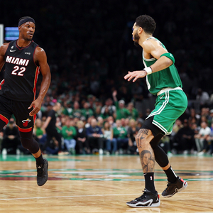 热火客场击退猛龙巴特勒强硬防守带队多点开花赢下东部卡位战