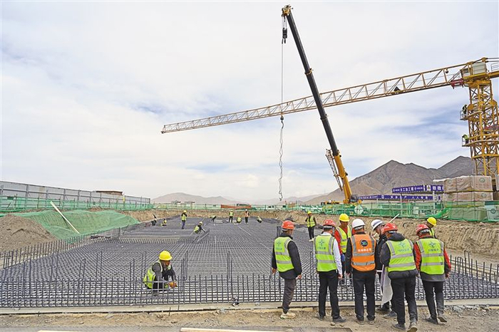 日喀则职业技术学院建设现场。记者 扎西顿珠 摄