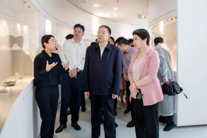 参观鱼化龙宝库