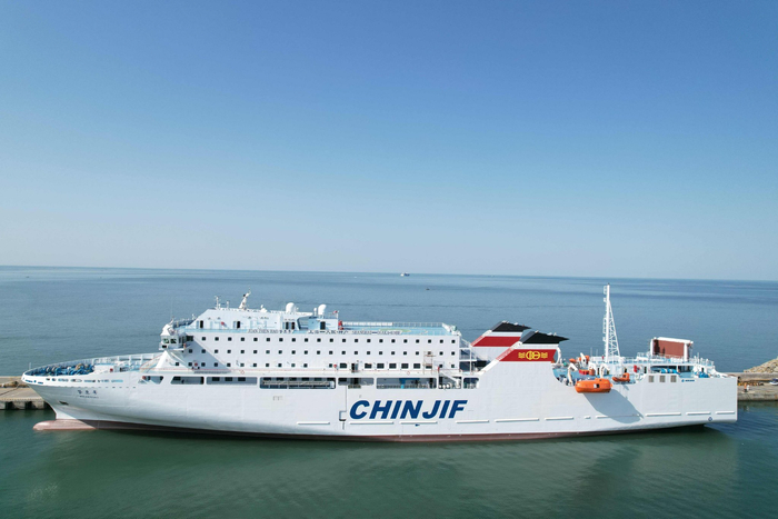 第三代中日航线客滚船"鉴真号"6月投入运营,首次由