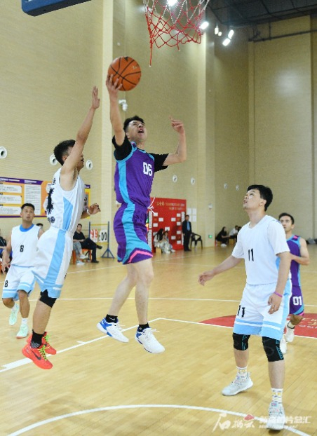 乌鲁木齐市2024职工运动会篮球比赛决出8强