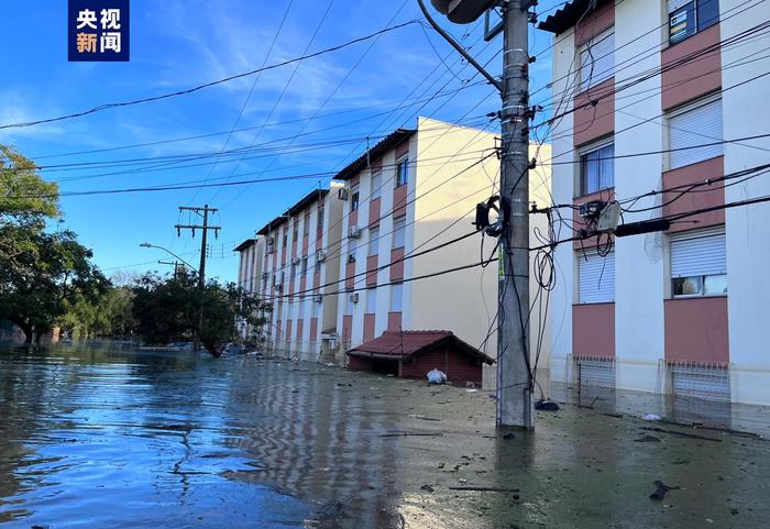 巴西南里奥格兰德州暴雨已致171人死亡