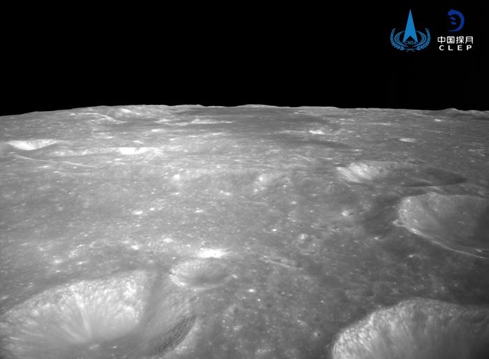   嫦娥六号着陆器降落相机拍摄影像图1。（国家航天局供图）