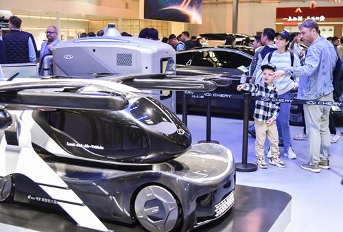 4月29日，北京国际汽车展览会现场。（图片来源：视觉中国）