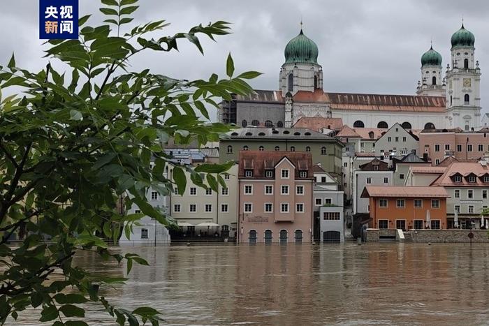 德国南部洪灾已致至少7人死亡 多人失踪