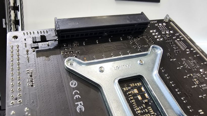 ▲ 主 PCIe 插槽特写