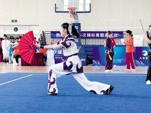 本报讯(记者 那跃娜文/摄)6月6日,2024年中国大学生武术套路锦标赛