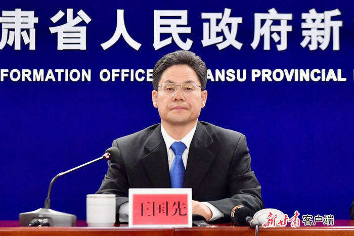 天水市委副书记、市长王国先