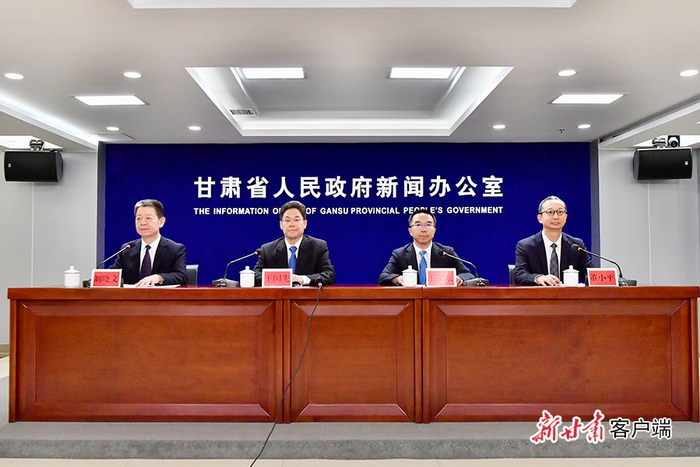 新闻发布会现场