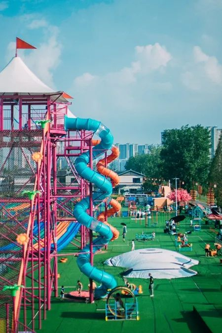 图片来源：郭城熊猫乐园