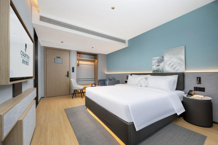 大床房丽怡酒店的x-spaces悉·空间在空间设计上,融合了多功能家具