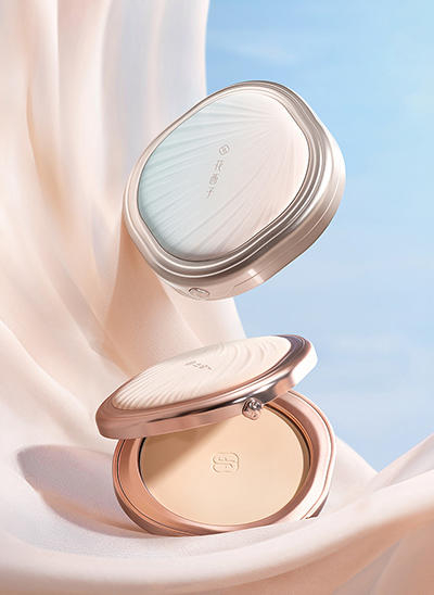 花西子防晒玉容纱粉饼