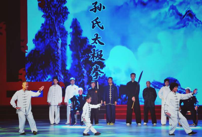 6月12日晚，“武韵艺华”传统武术专场，拉开了2024年西城区非遗演出季的序幕。新京报记者 薛珺 摄