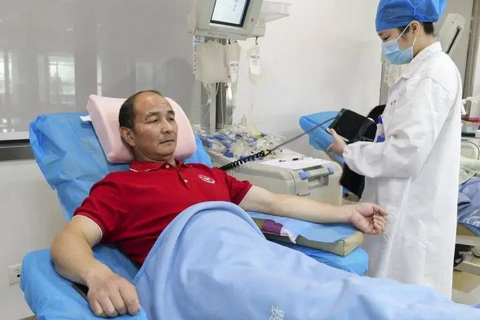 鲍伟明