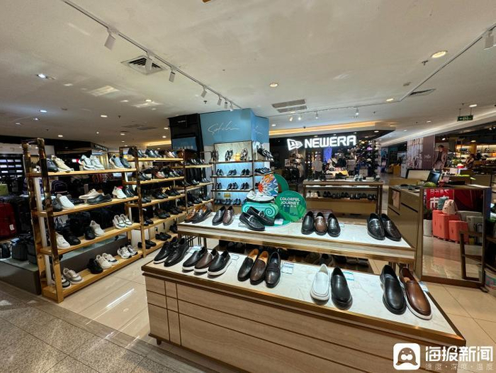 今年父亲节礼物中，舒适的鞋履、腰带是较多女性选购者的选择。