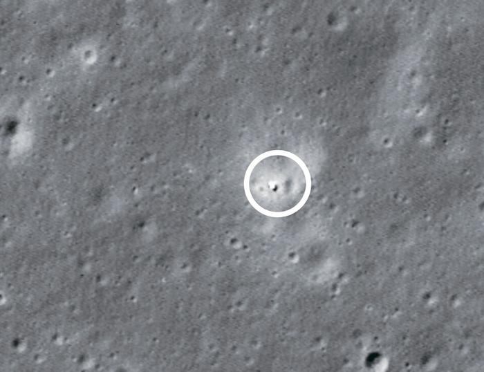 LROC拍摄的嫦娥六号着陆器