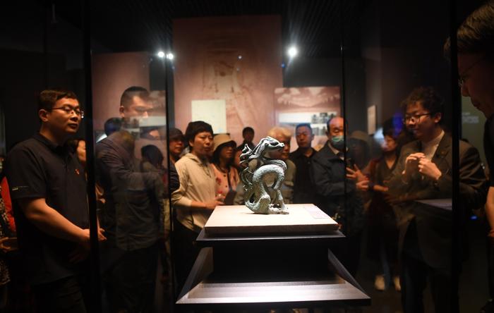 市民参观北京大运河博物馆