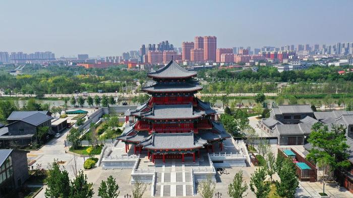 沧州市京杭大运河畔的南川楼（2023年5月16日摄）。