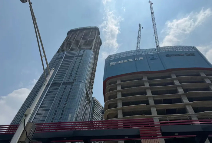 南京世茂天誉公寓外立面 图片来源：南京拉普达城市研究院