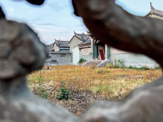 2024年6月，桃花源古镇一角。本文摄影/刘向南