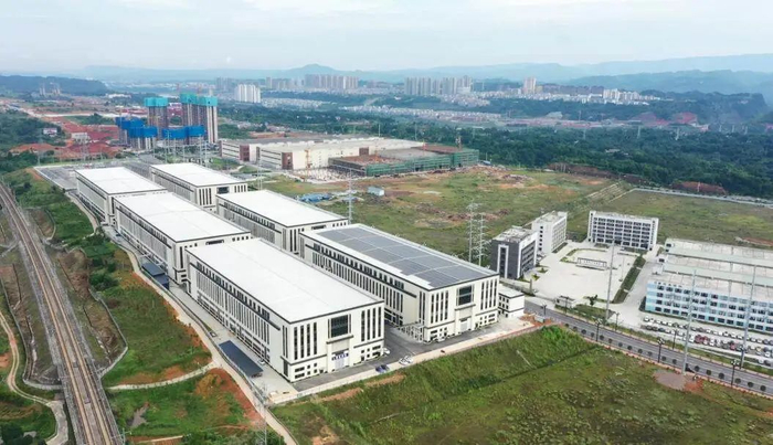 图为屏山经开区分布式屋顶光伏发电项目