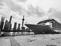 上海口岸迎来首艘访问港邮轮