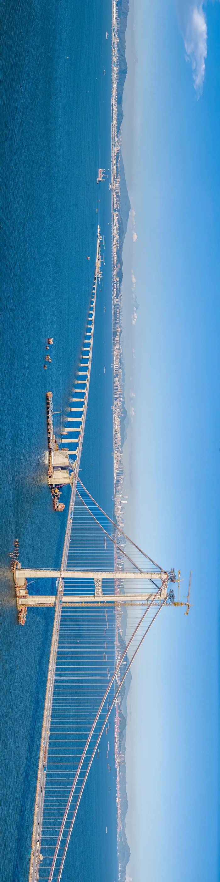 早期（2023年）建设中的深中大桥 摄影/巫远飞