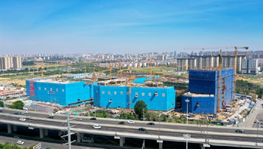 潍坊南下河新发地项目主楼已封顶