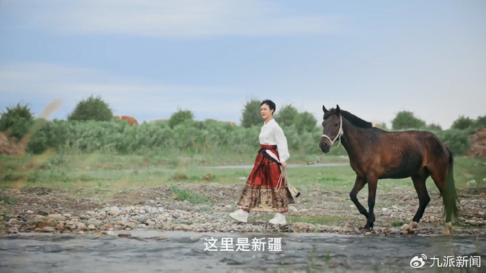 贺娇龙。图/视频截图