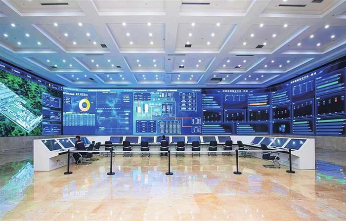     推动传统产业转型升级，全力打造生态绿色钢厂。