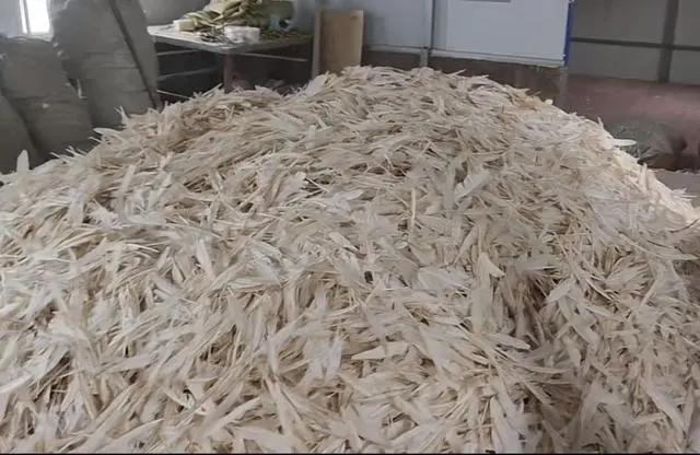 被收购回来的刀翎原毛。图片来源：受访者供图 大河报