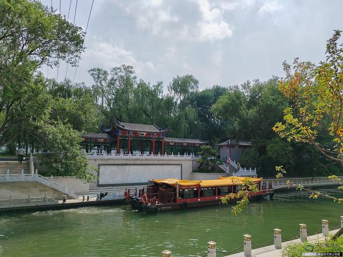 万寿寺位于北京市海淀区长河北岸。千龙网记者 纪敬摄