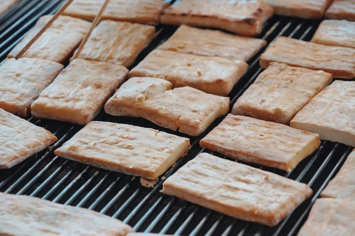 鲜嫩可口的石屏豆腐 普秋屏 摄