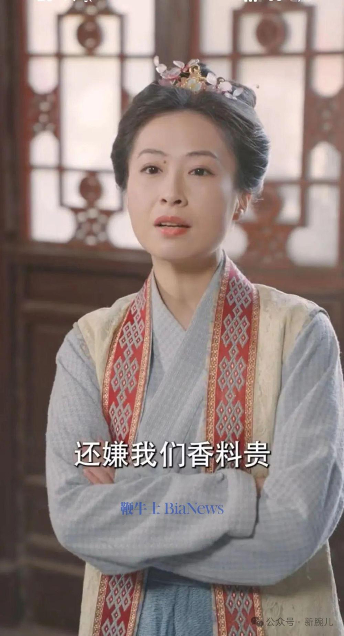 在剧情设计上，如果不谈断尾的大结局，整部剧节奏紧凑，故事流畅，还是很好看的。