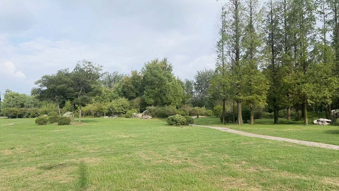 蜀冈西峰。资料图片