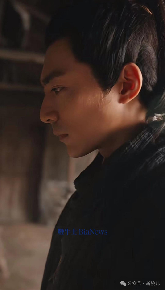 苏晚的原体日常贪吃，好吃懒做，跟许亦云是合约婚姻，这二人也是各有秘密。