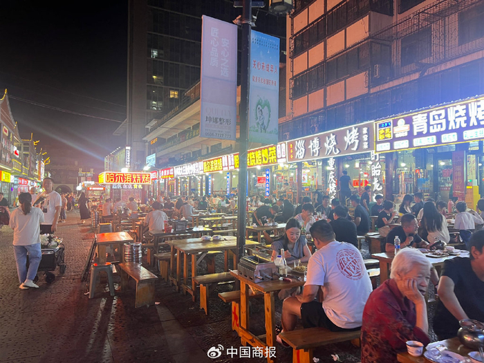 餐饮业与居民日常生活紧密相关，是促消费、惠民生、稳就业的重要领域。